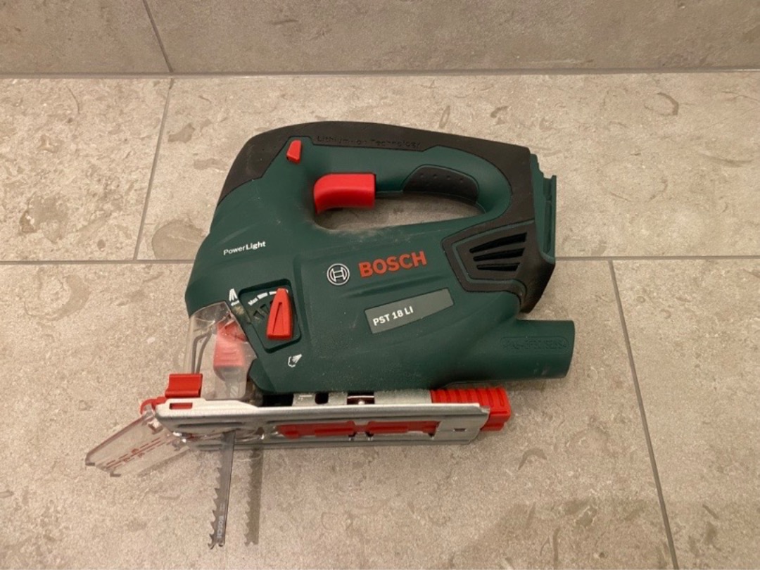 Batteridriven sticksåg 