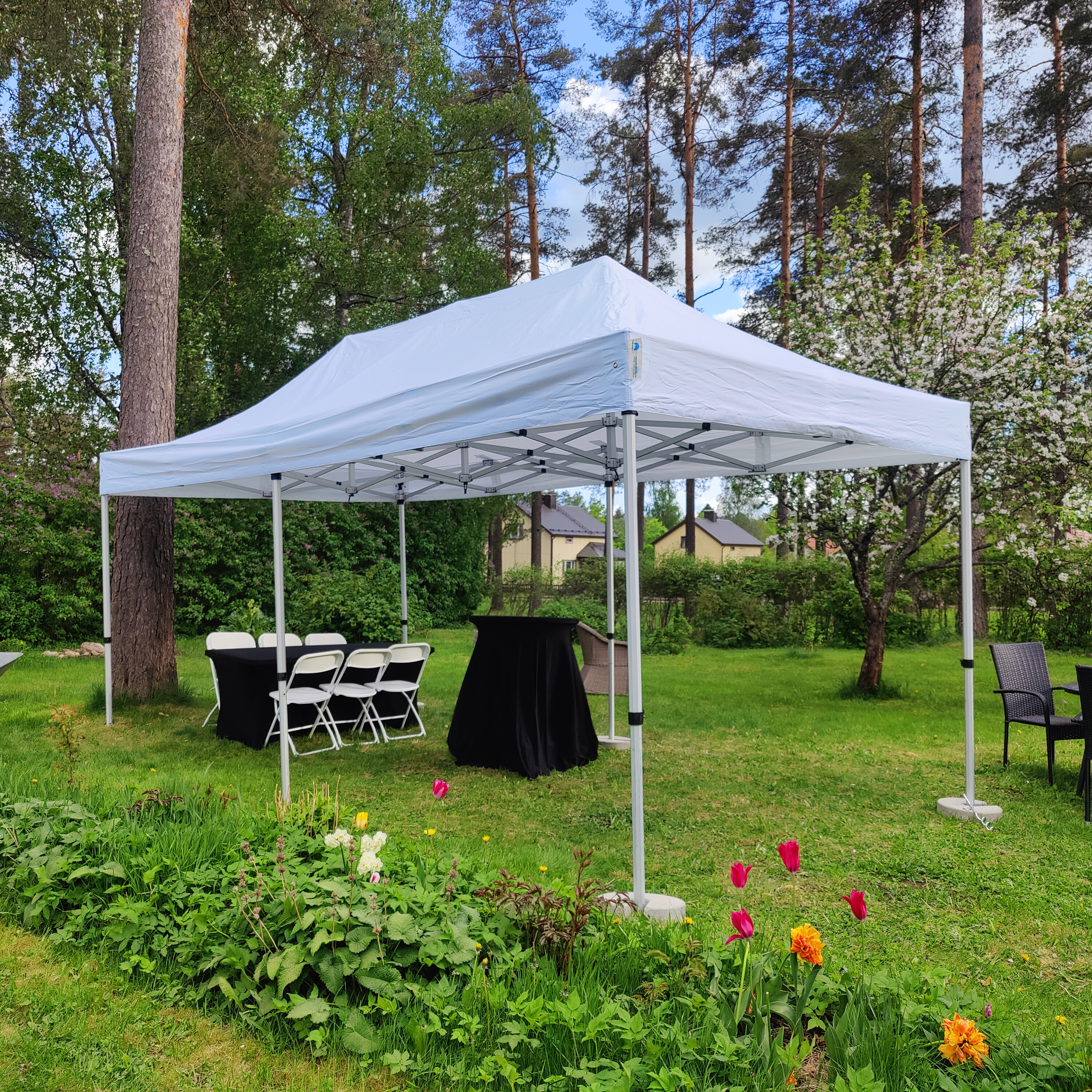 Vuokrataan pop-up teltta superior 3m x 6m