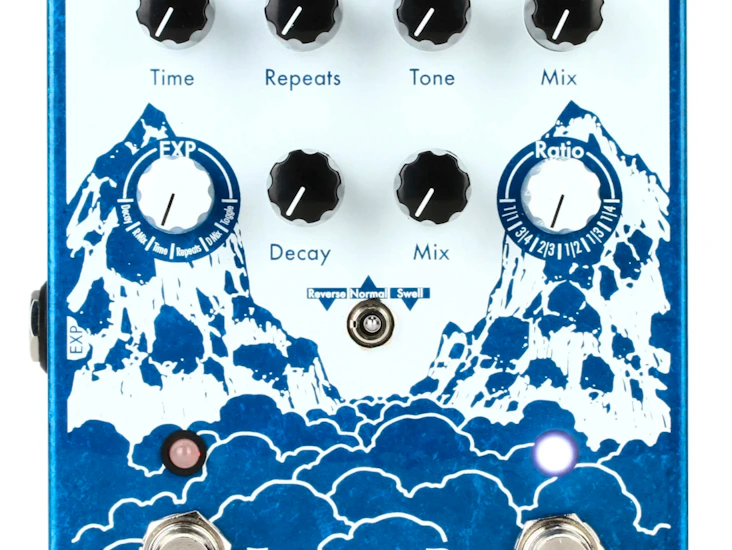 Earthquaker devices avalanche run v2