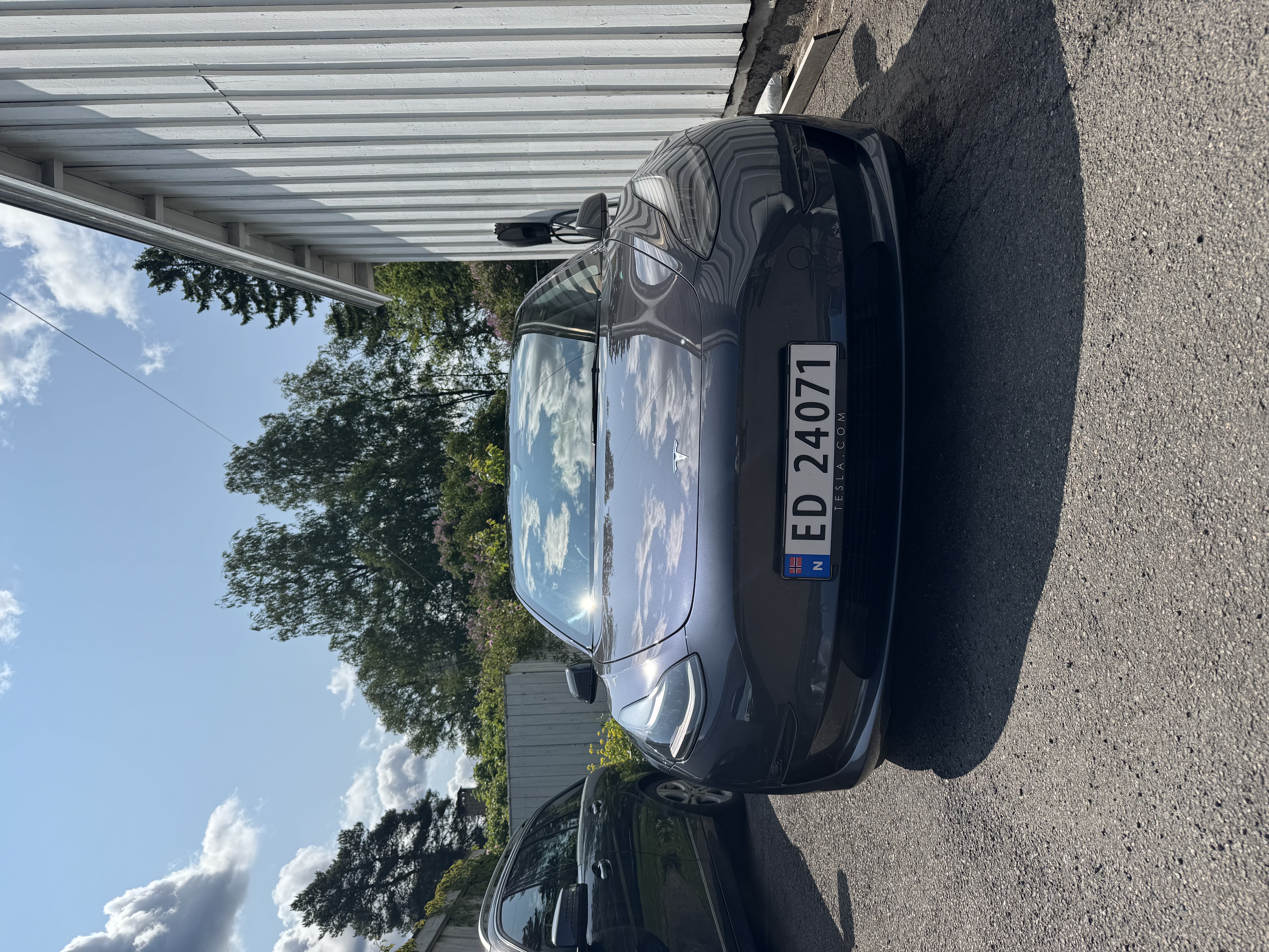 Tesla model 3 performance