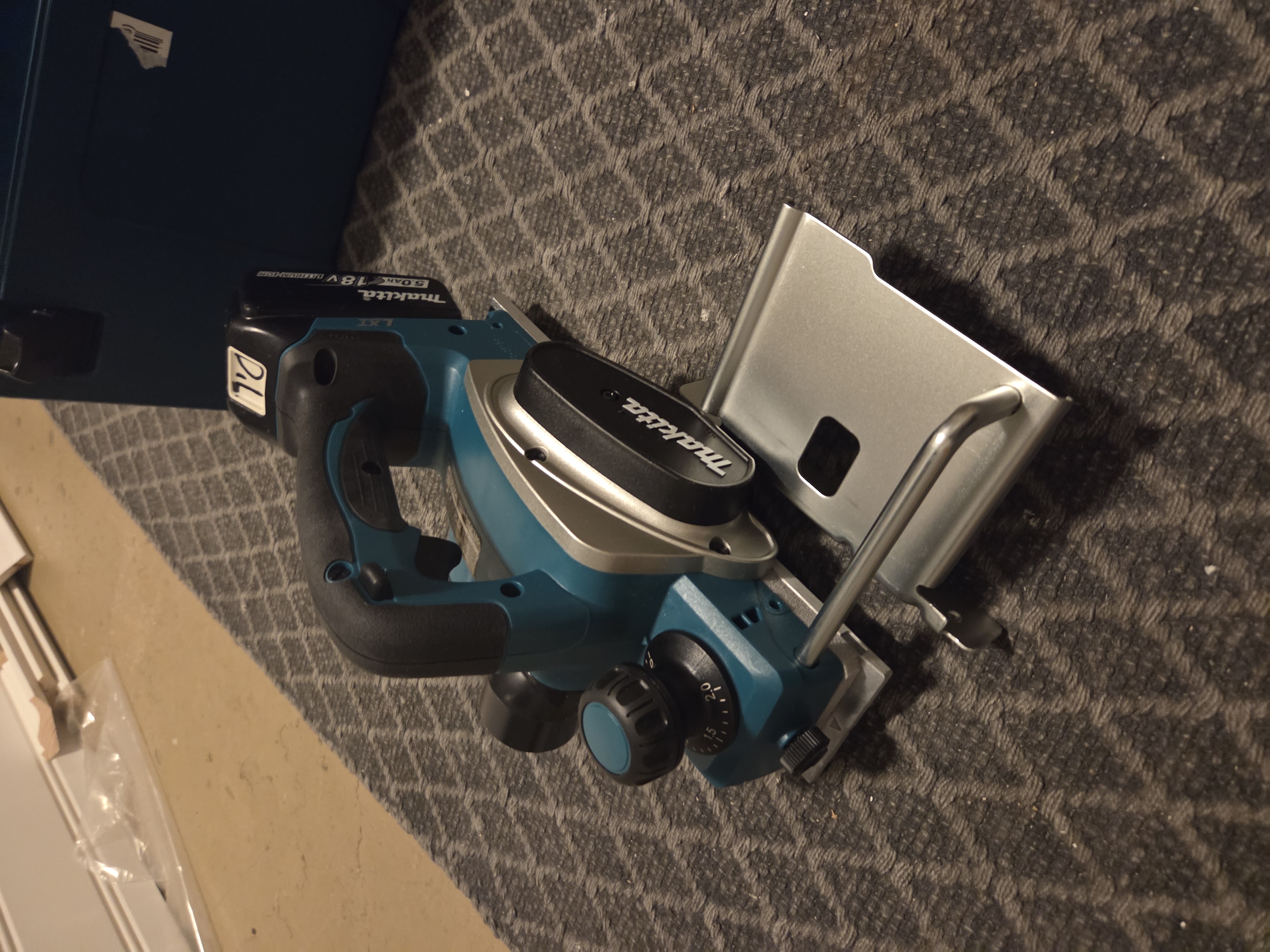 Handhyvel (batteridriven)