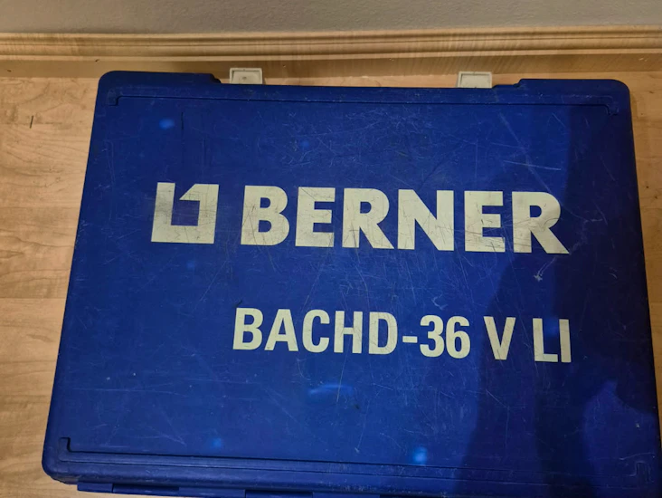 Proffs hammare för bilning och borrning.