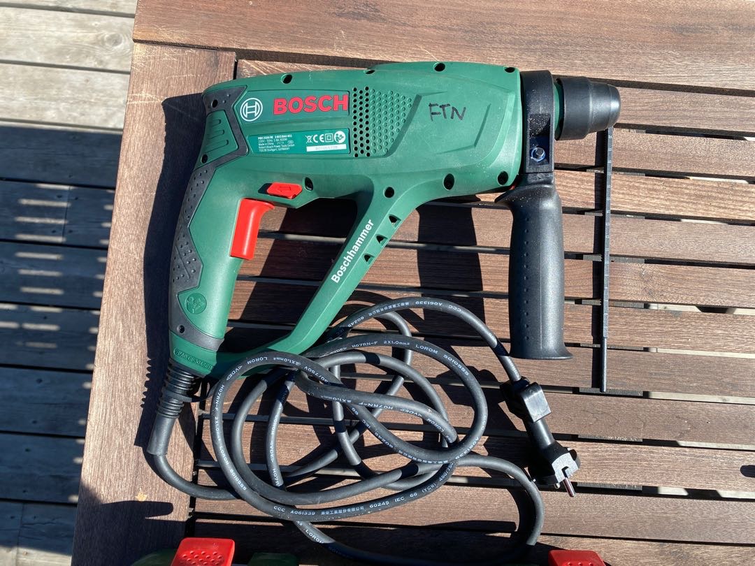 Borrhammare 600w med borr