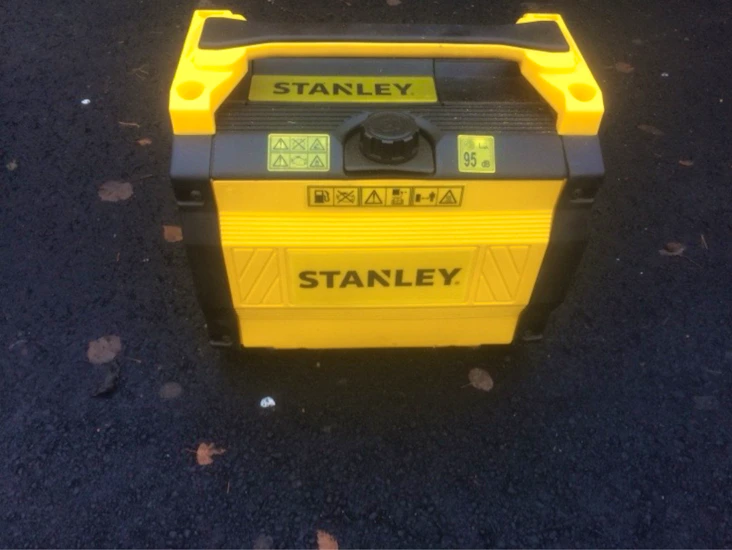 Stanely sig 1200s strømaggregat.