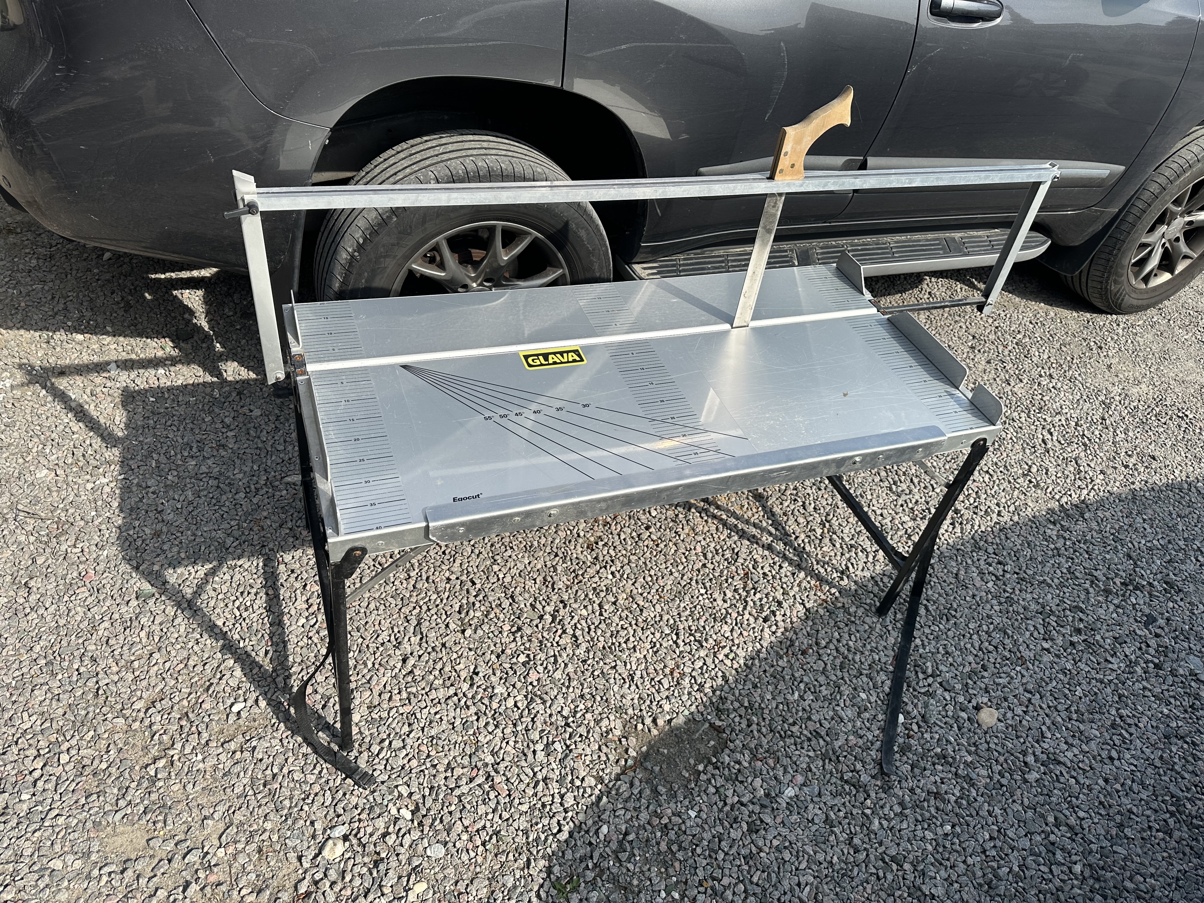 Skjærebord for isolasjon
