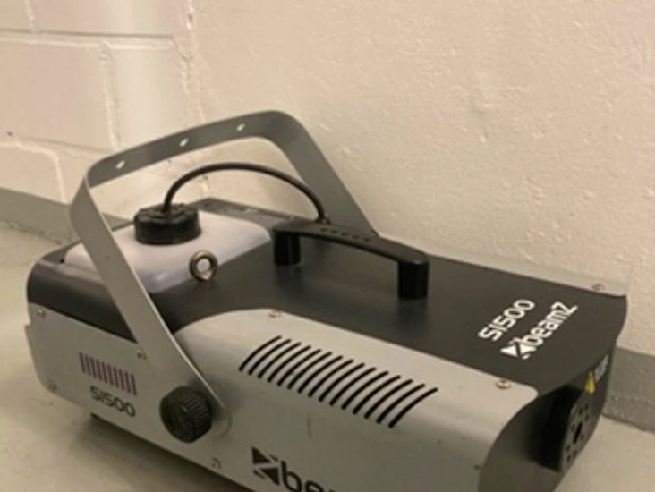 Savukone juhliin - beamz s1500 savukone