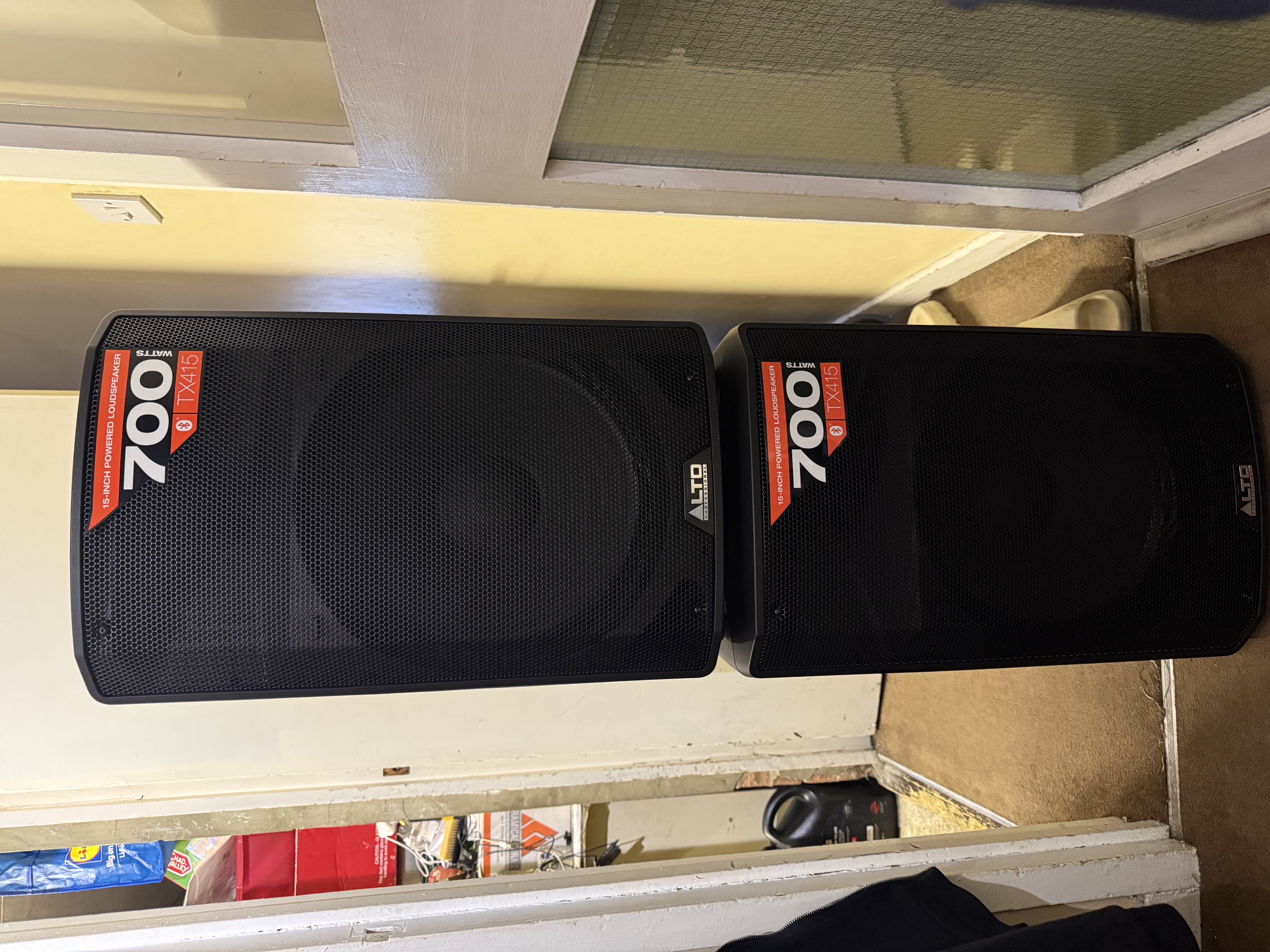  alto tx415 15-inch speakers 