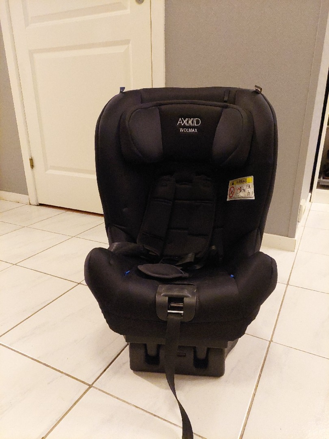 Bilstol, beltemontert