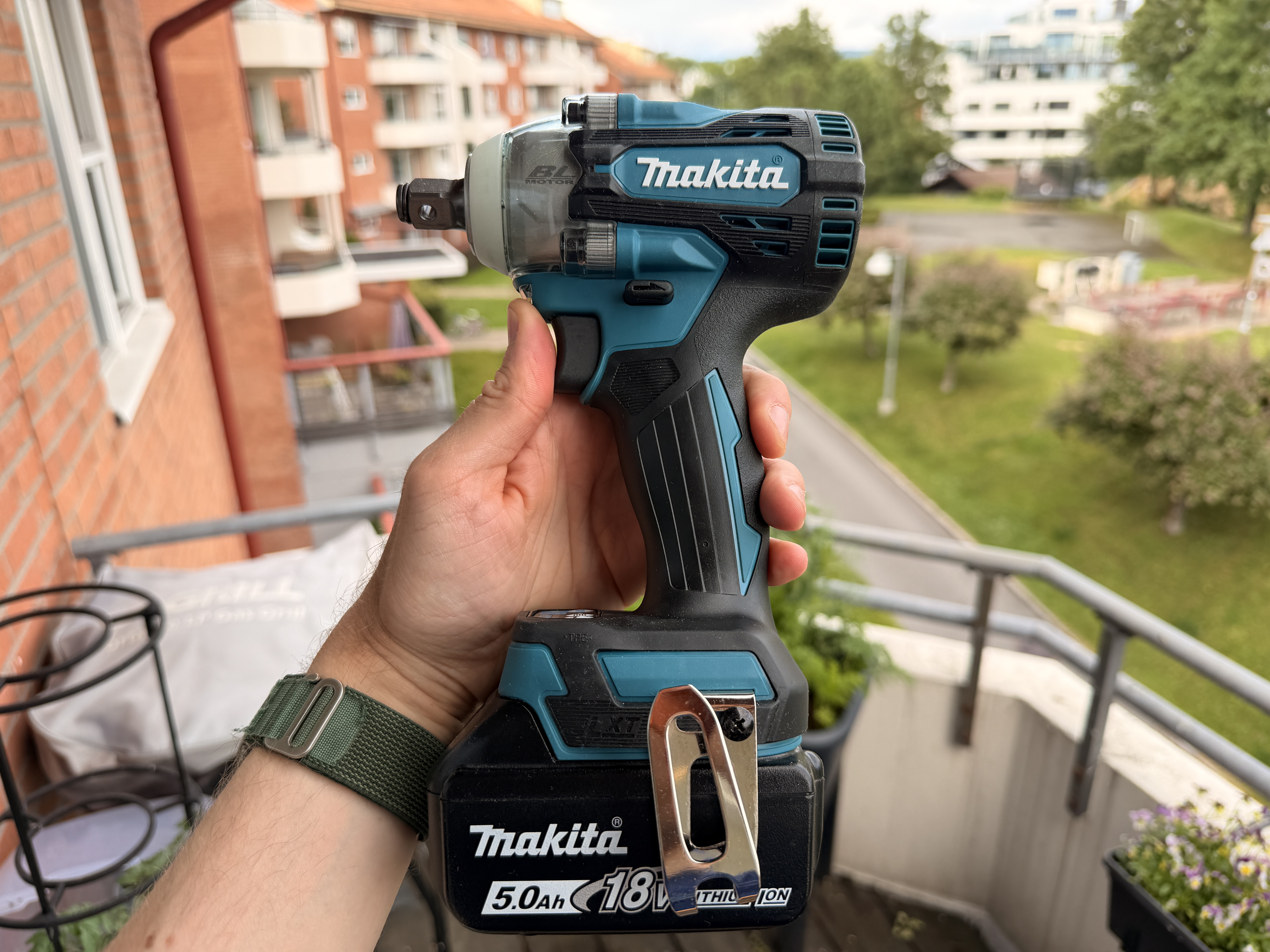 Makita muttertrekker 18v dtw300