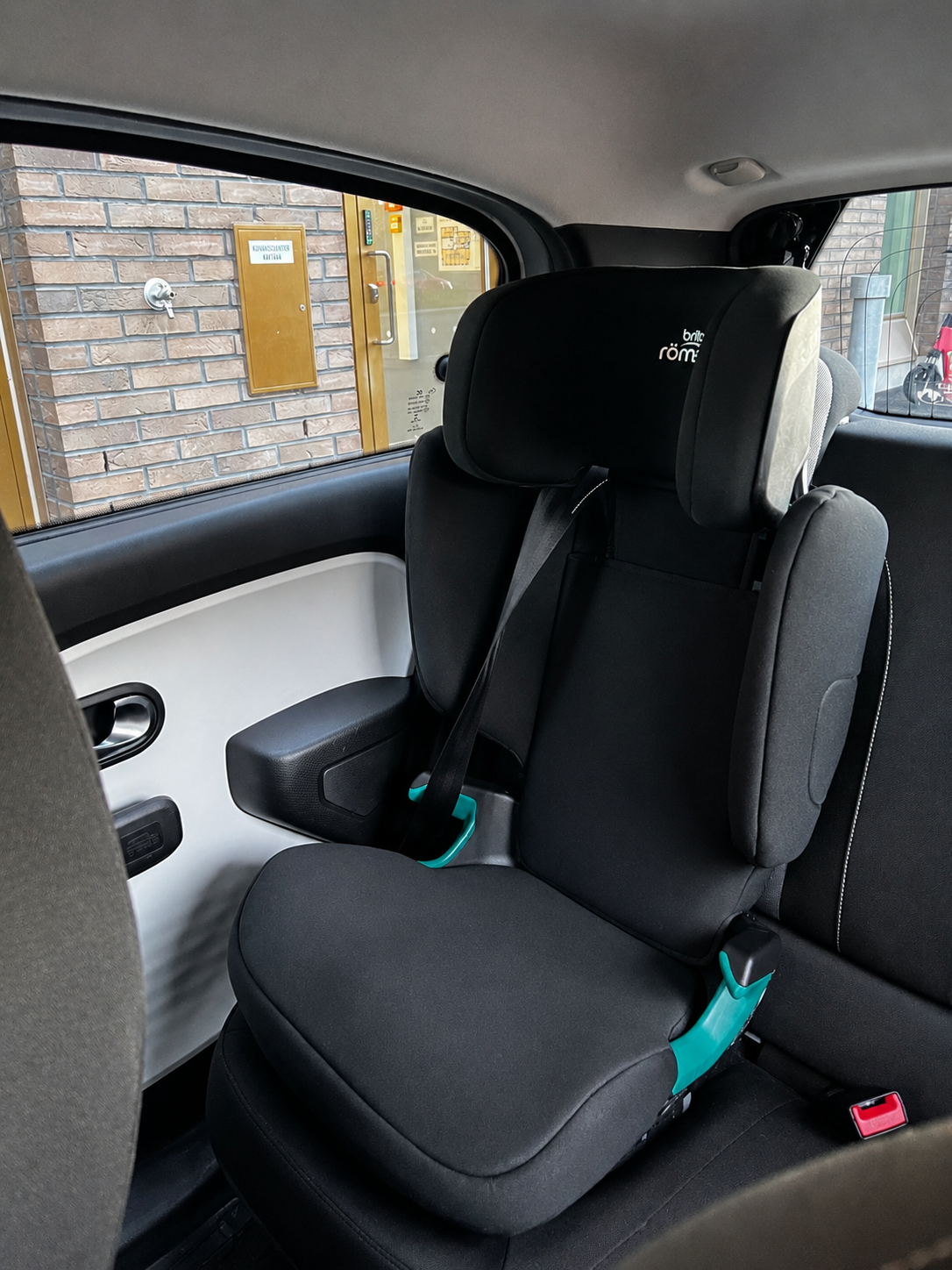 Britax römer i-size isofix -vyöistuin 100–150 cm