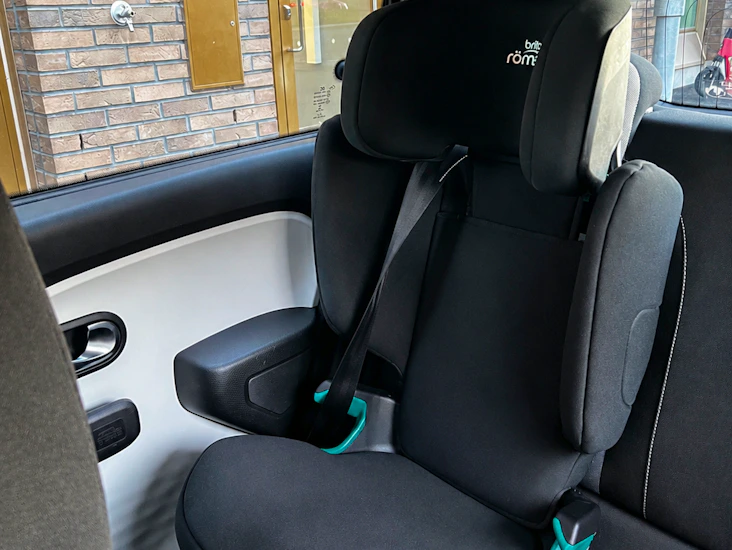 Britax römer i-size isofix -vyöistuin 100–150 cm