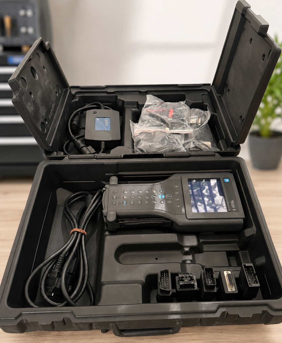 Tech2 med candibox (gm vetronix)