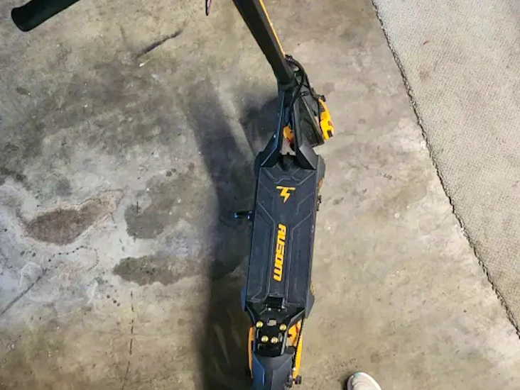 Electric scooter (hyper scooter)