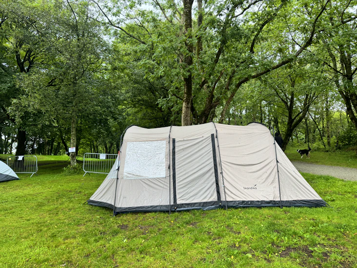 6 personer skandika tunneltält, mycket bra mörkläggningst