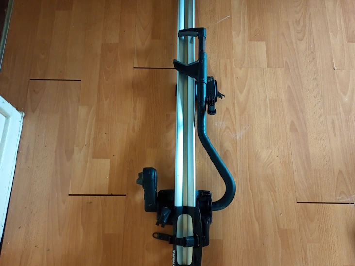 Thule proride bike mount for roof rack