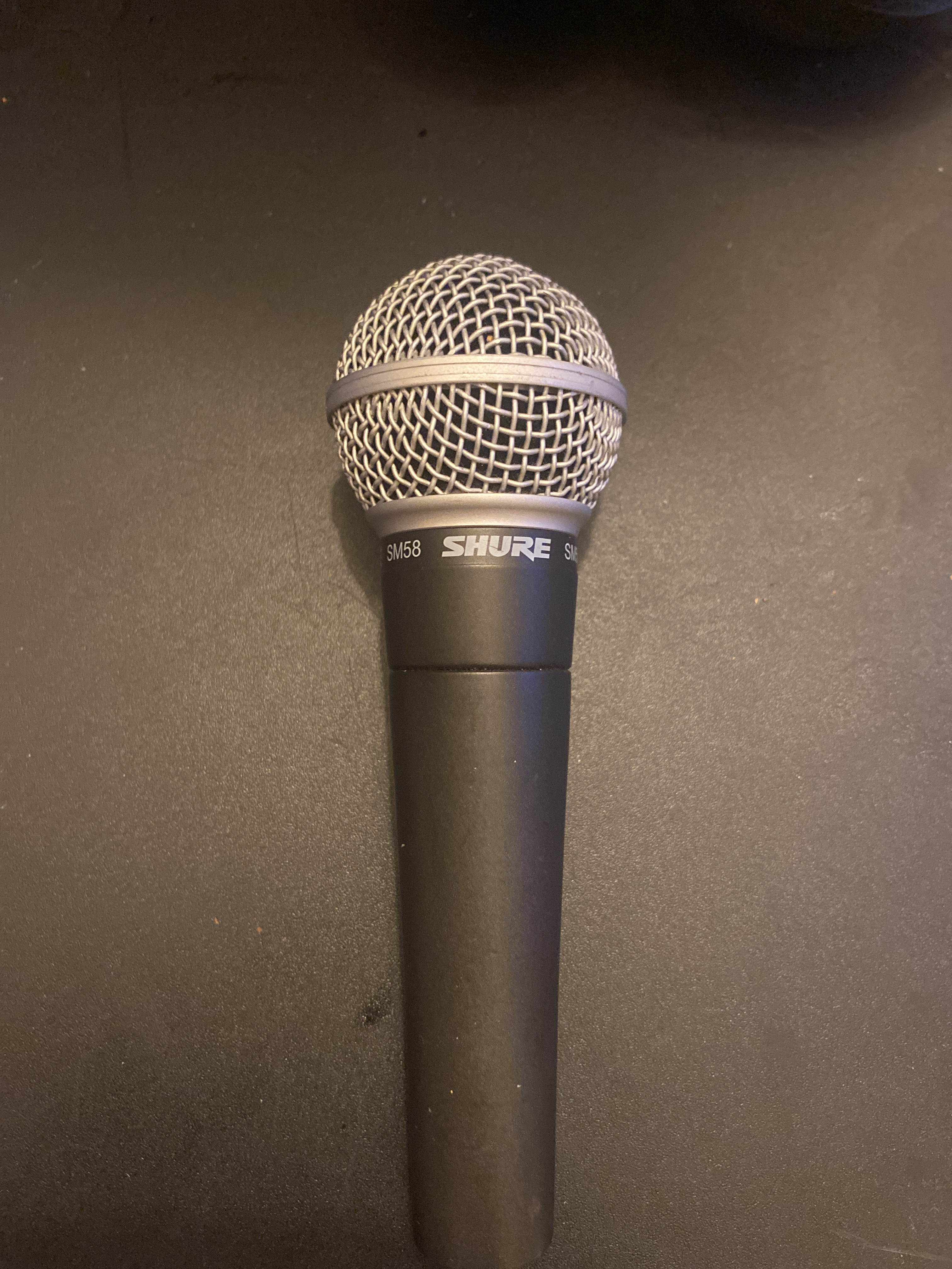 Shure sm58 microphone
