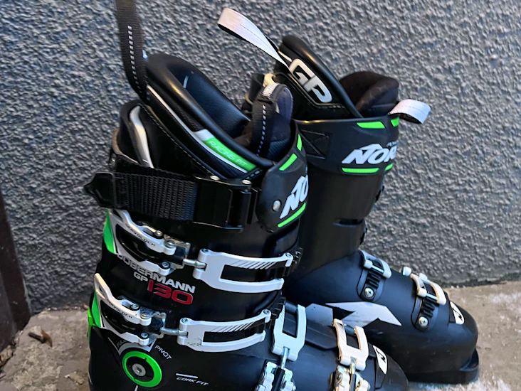 Pjäxor nordica doberman stl.39-40