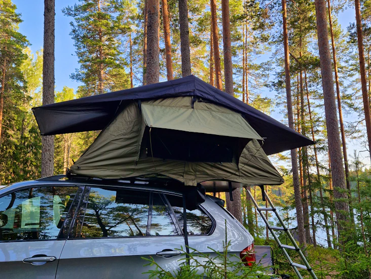 Kattoteltta vuokralle