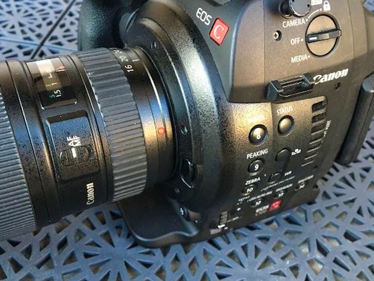 Kit canon c100, objektiv, stativ etc.