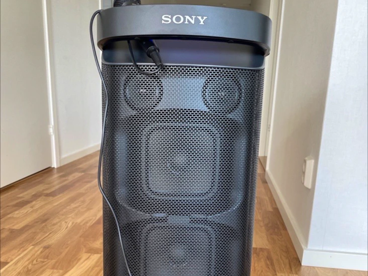 Partyhögtalare + karaoke