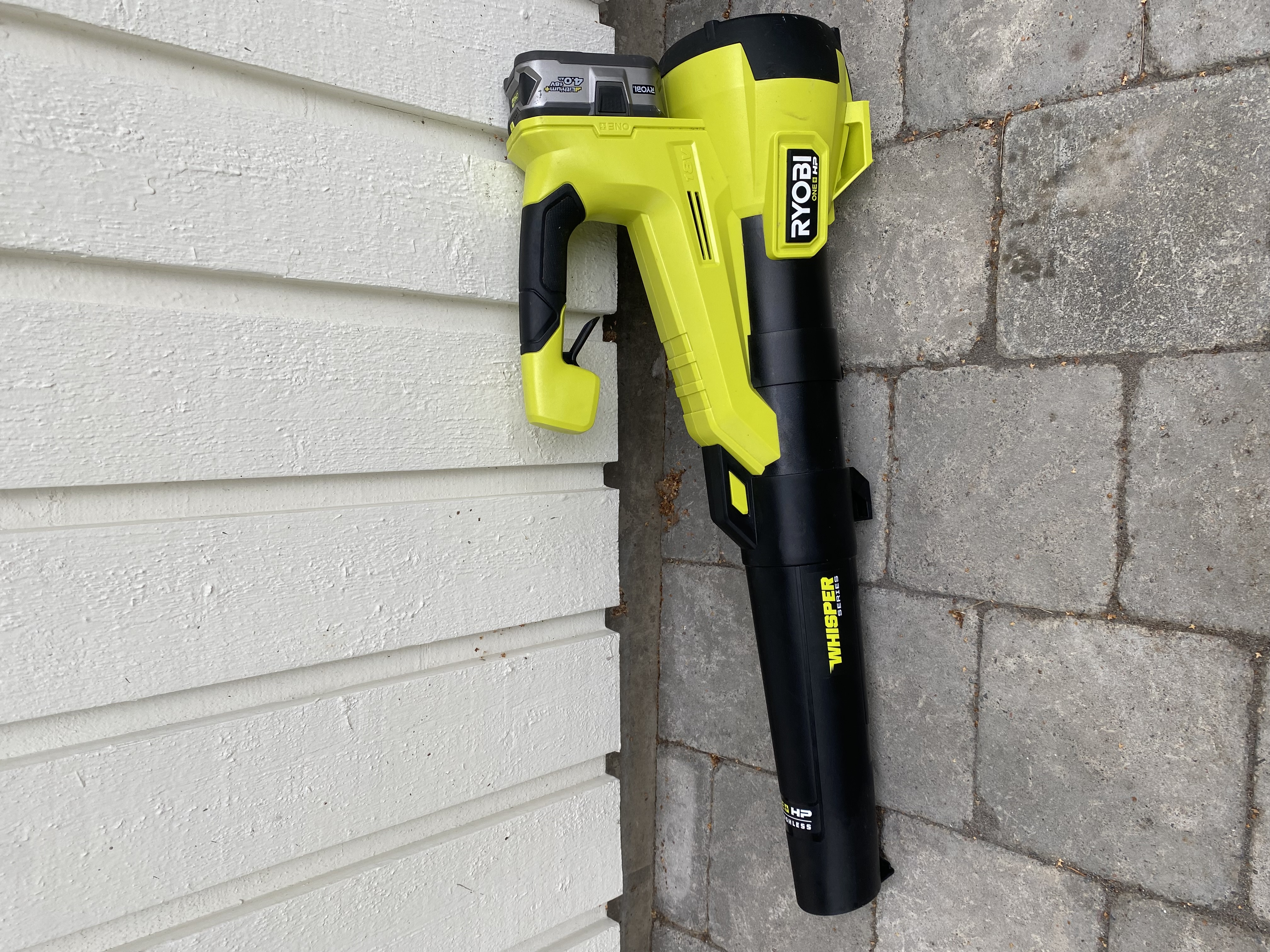 Lövblås batteridriven ryobi