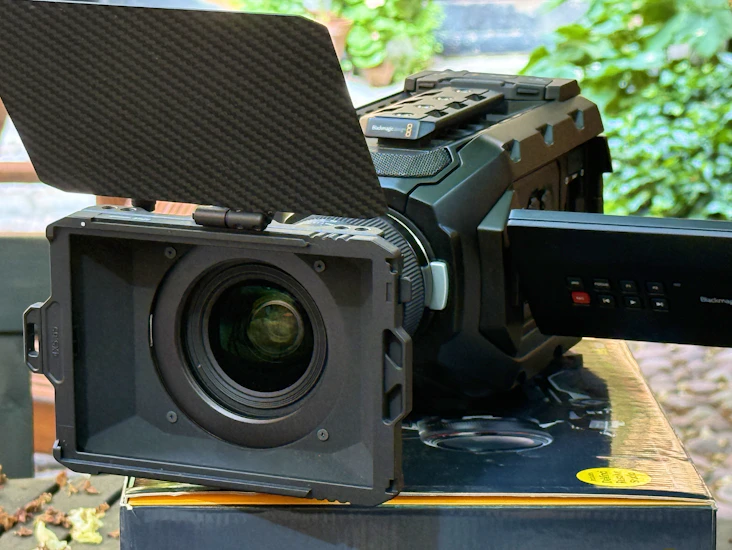 Blackmagic ursa mini 4k ef + sigma 18-35 art | global shutter, 120 fps slow-mo