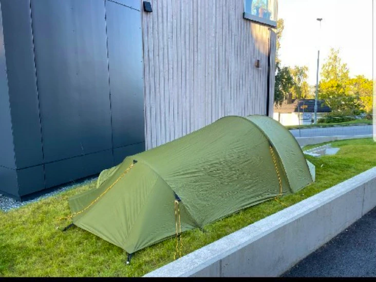 Helsport 3 mannstelt til leie.