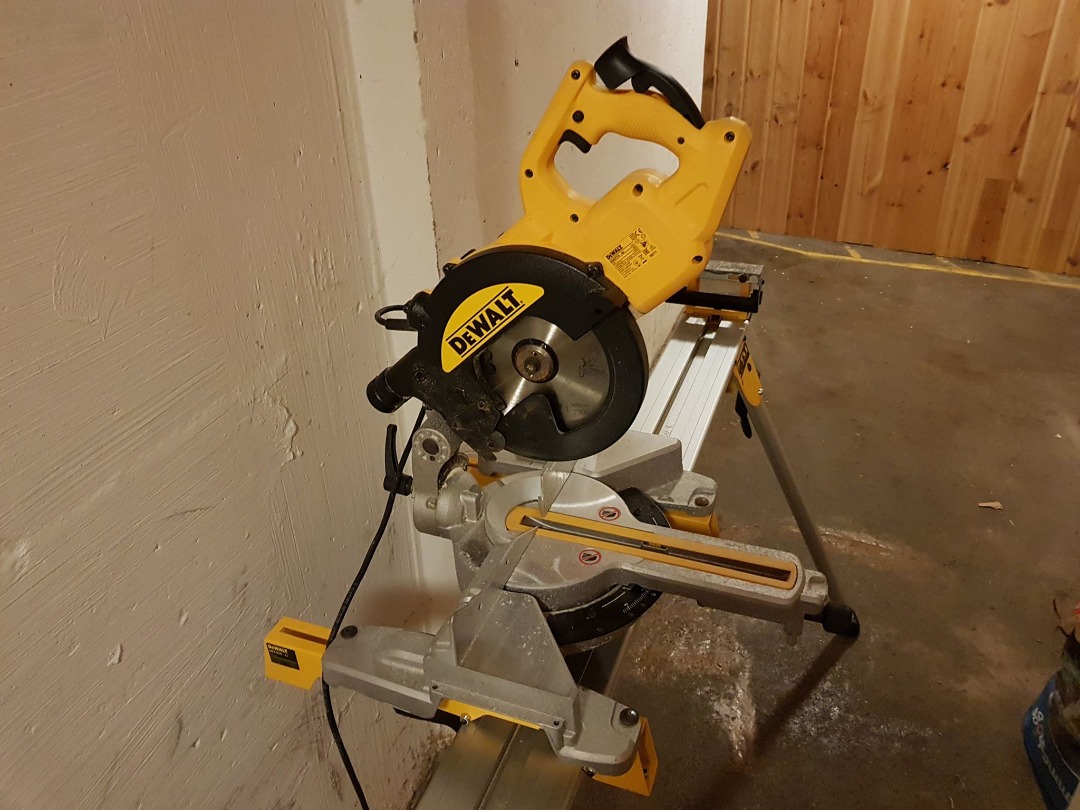 Dewalt dws774 med bord