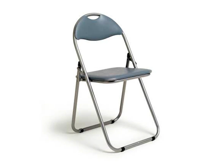 4x folding chairs