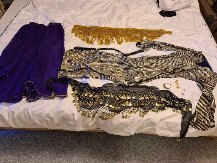 Magdanskläder storlek 38/40