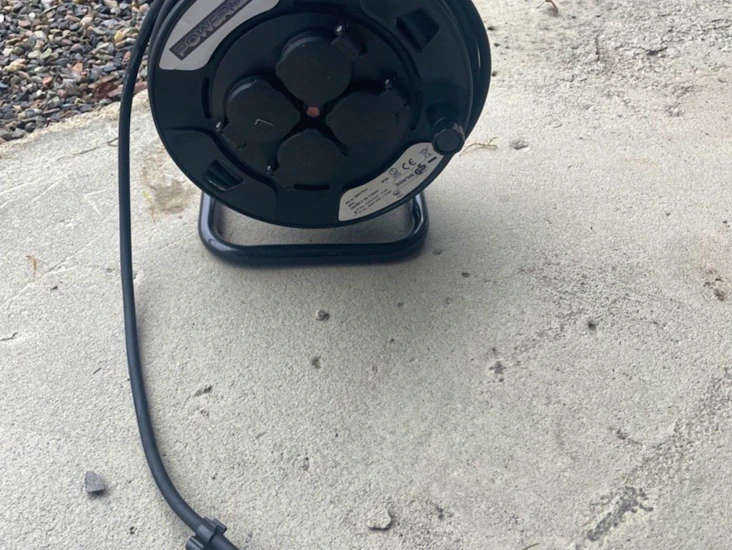 Skjøteledning 25m utendørs