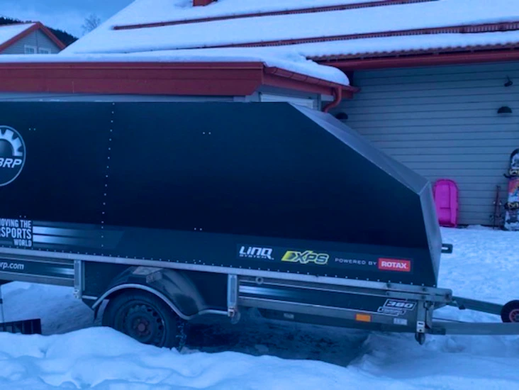 Kåpsläp 3,8x1,85m brp carrier