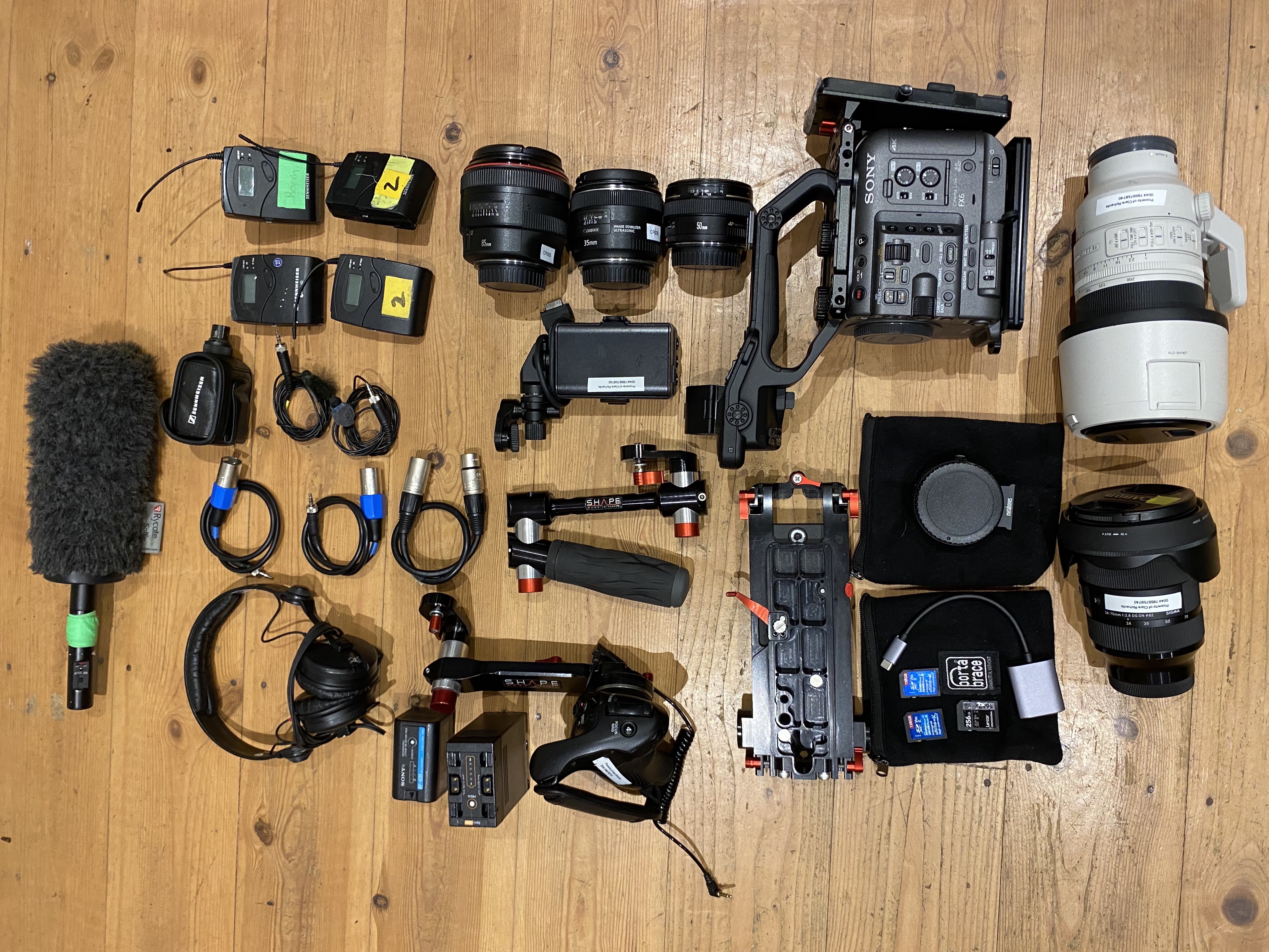 Fx6 kit with prime lenses 