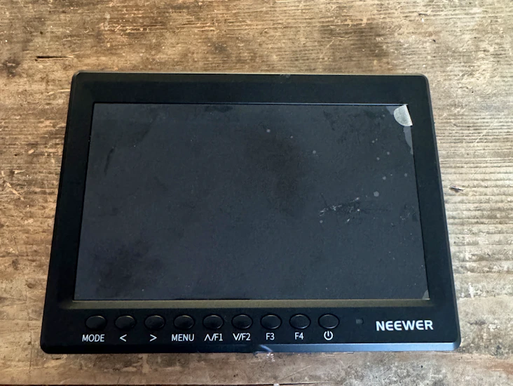 Neewer f100 monitor 7 inch camera monitor