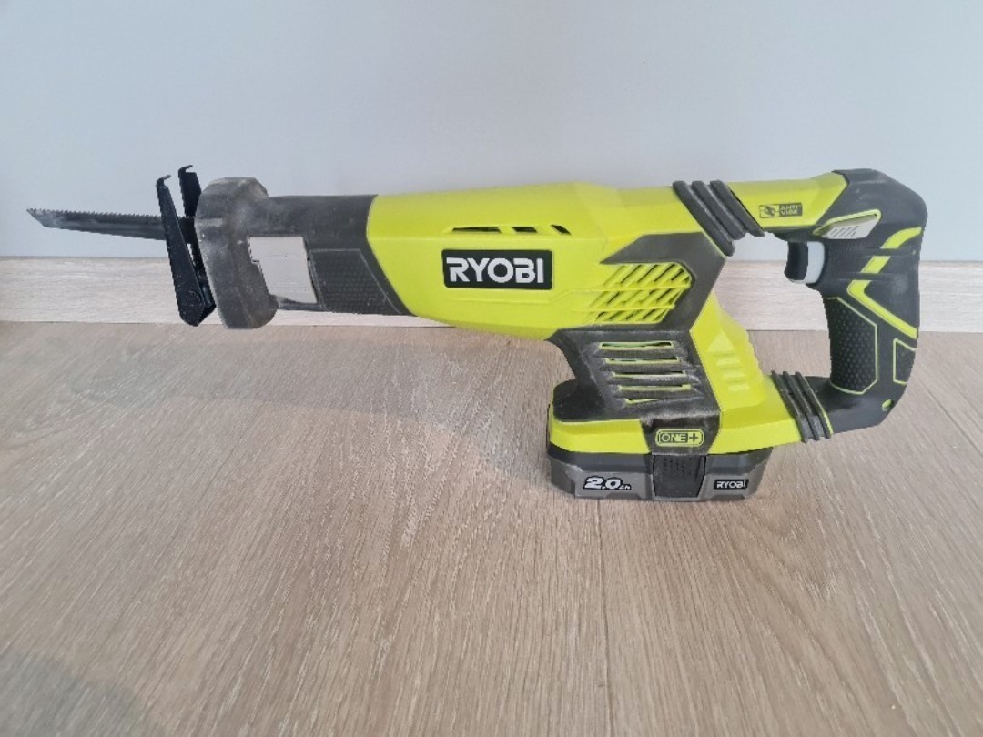 Ryobi bajonettsag