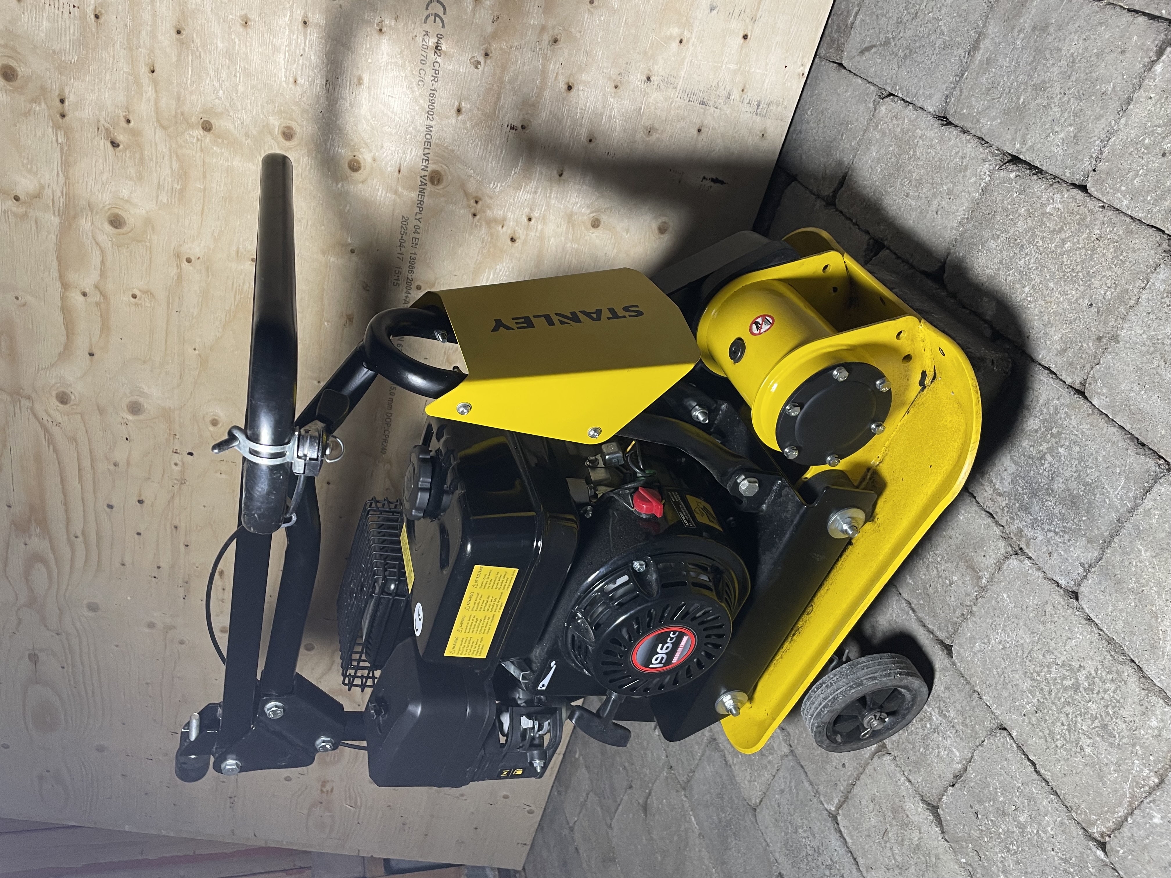 Stanley markvibrator 