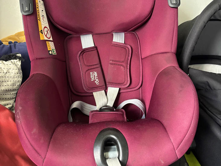 Britax römer toddler car seat with base