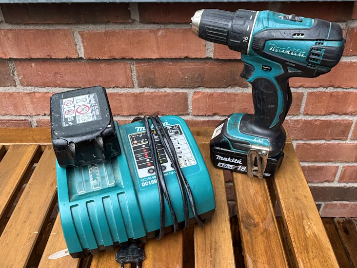 Makita skruvdragare 18v