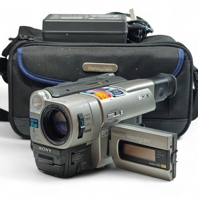 1999 sony handycam ccd-trv66e camcorder night vision 80x video camera hi8 video8 tape camera 
