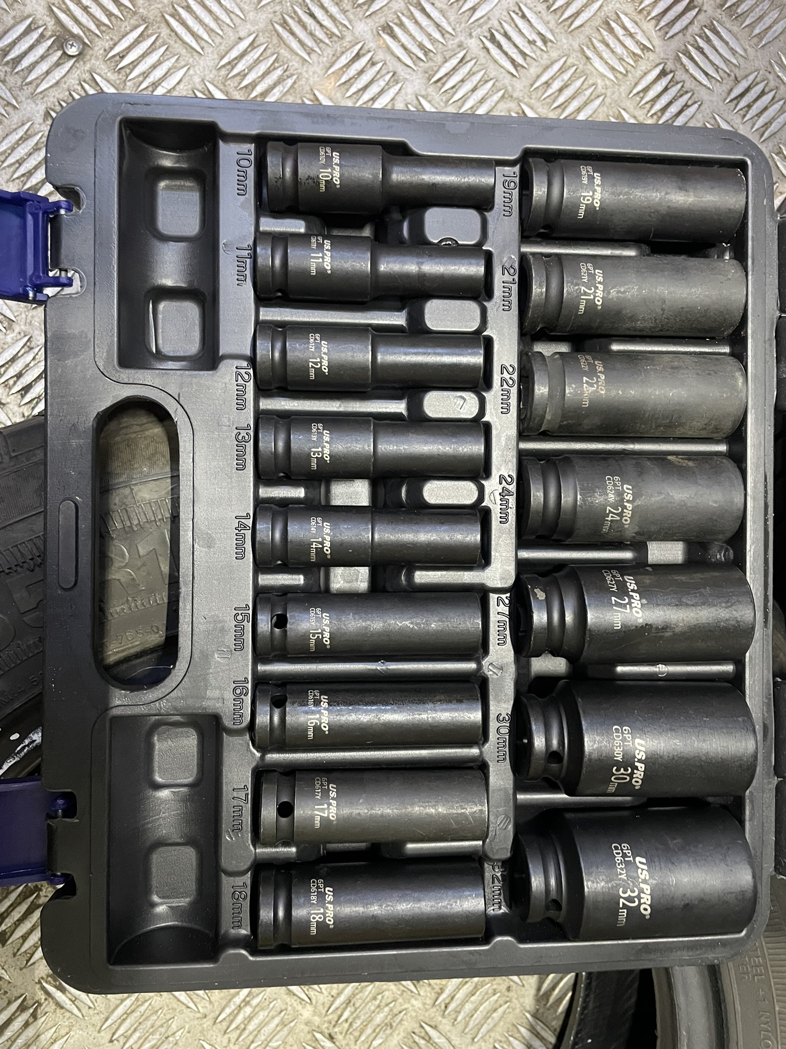 Us pro 1/2" 6 point deep impact socket set 