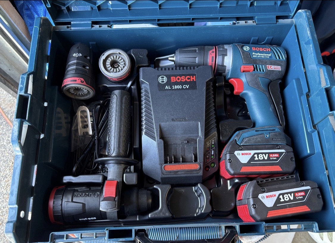 Bosch professional skruvdragare med dubbla batterier 