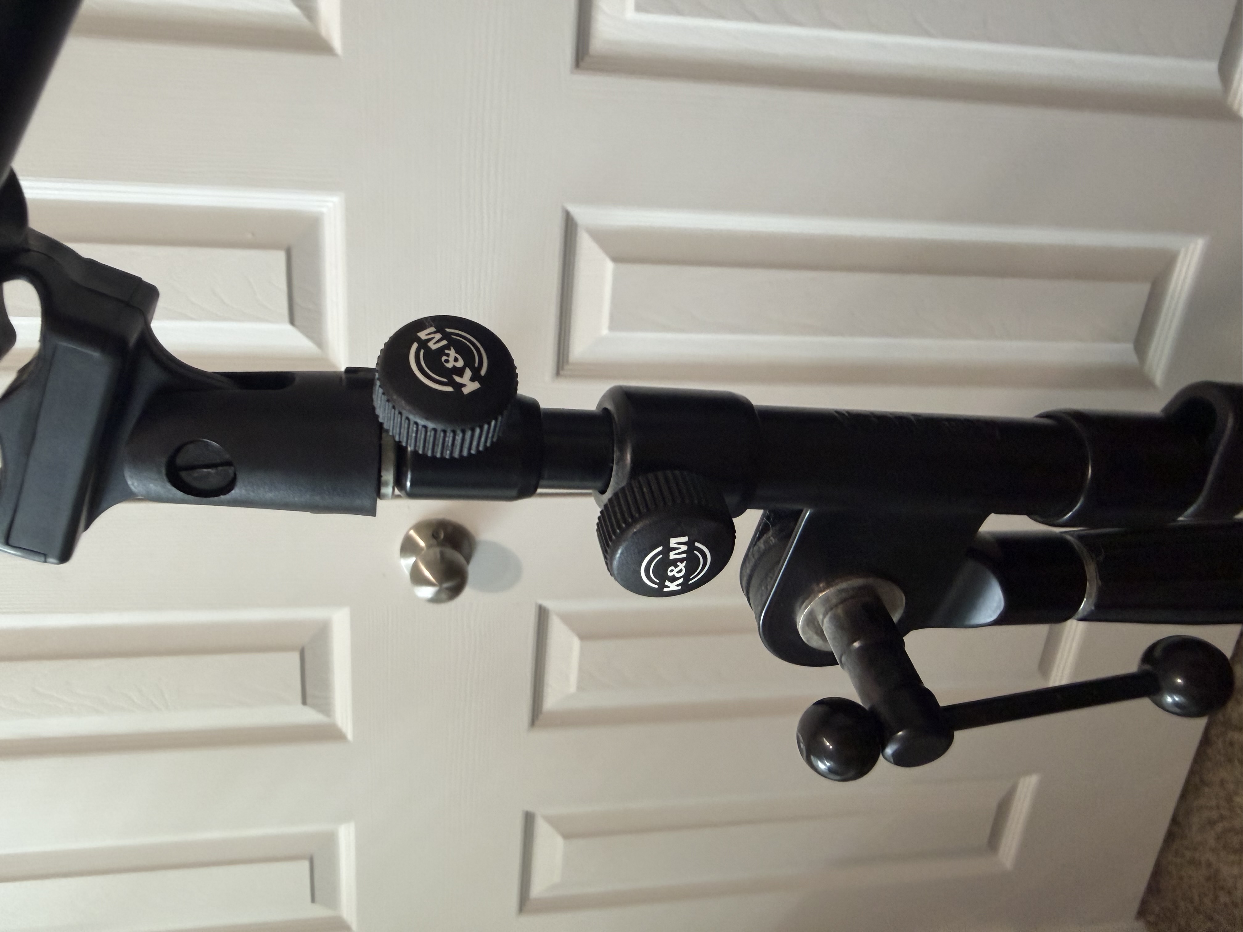 K&m 210/9 telescoping boom microphone stand