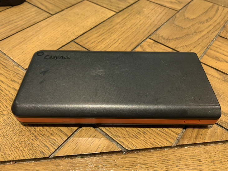 Easyacc 20000mah 4 port dual charging usb power bank