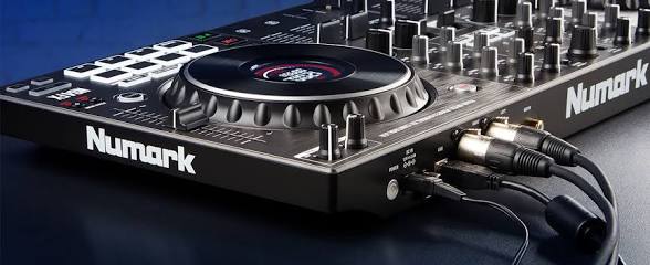 Mixerbord numark ns4fx