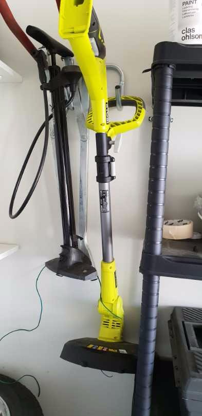 Batteridriven grästrimmer