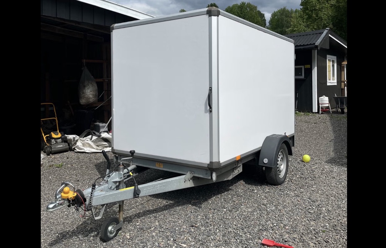 Variant b715 c2 skaphenger – 6 m³ | 100 kr/time | 499 kr/døgn