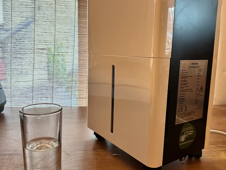 Humizap 6l/day dehumidifier