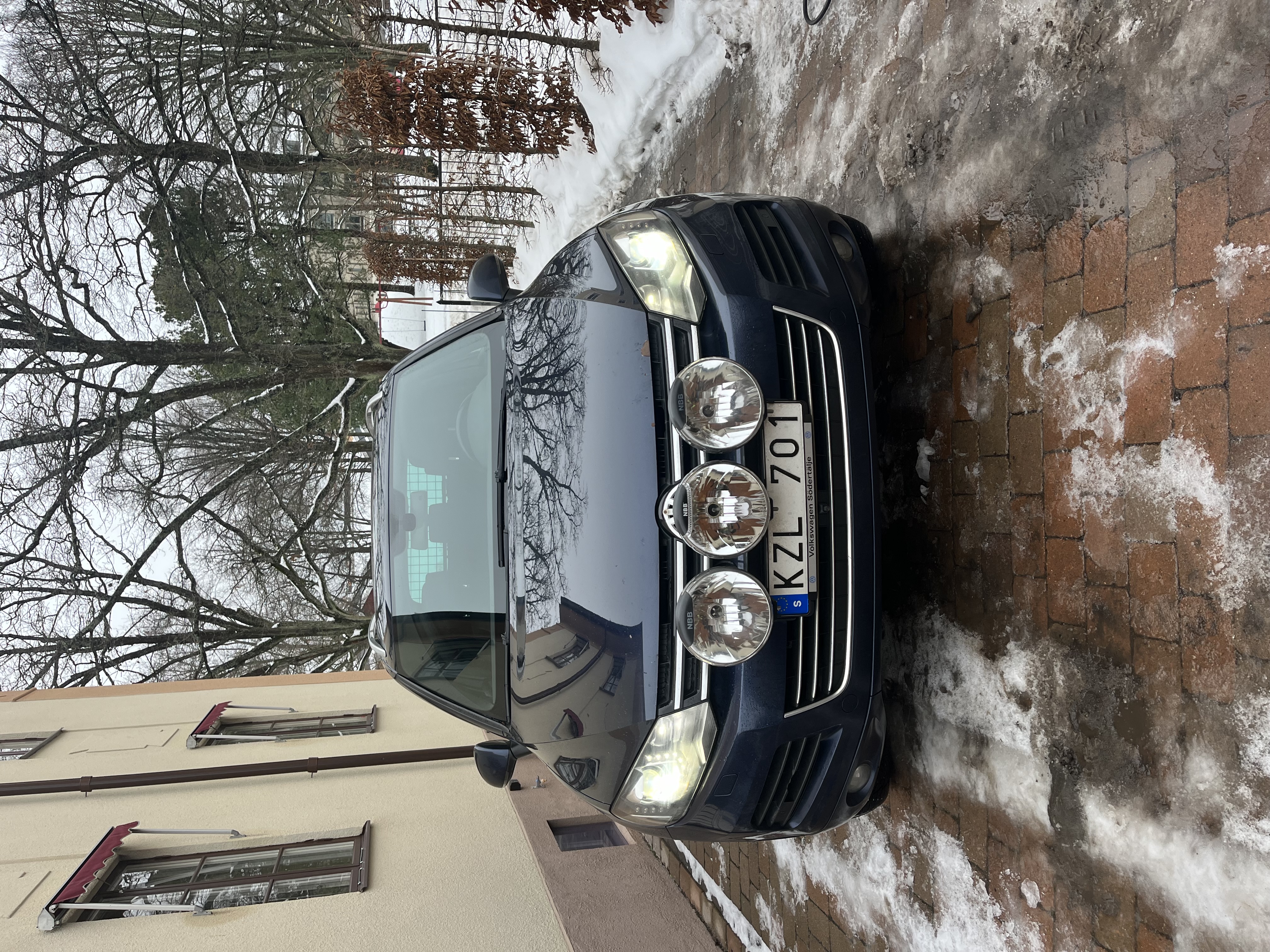 Volkswagen touareg v8 2012