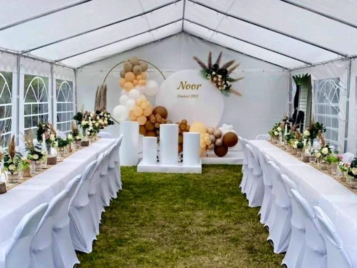 Partytält, bord, stolar