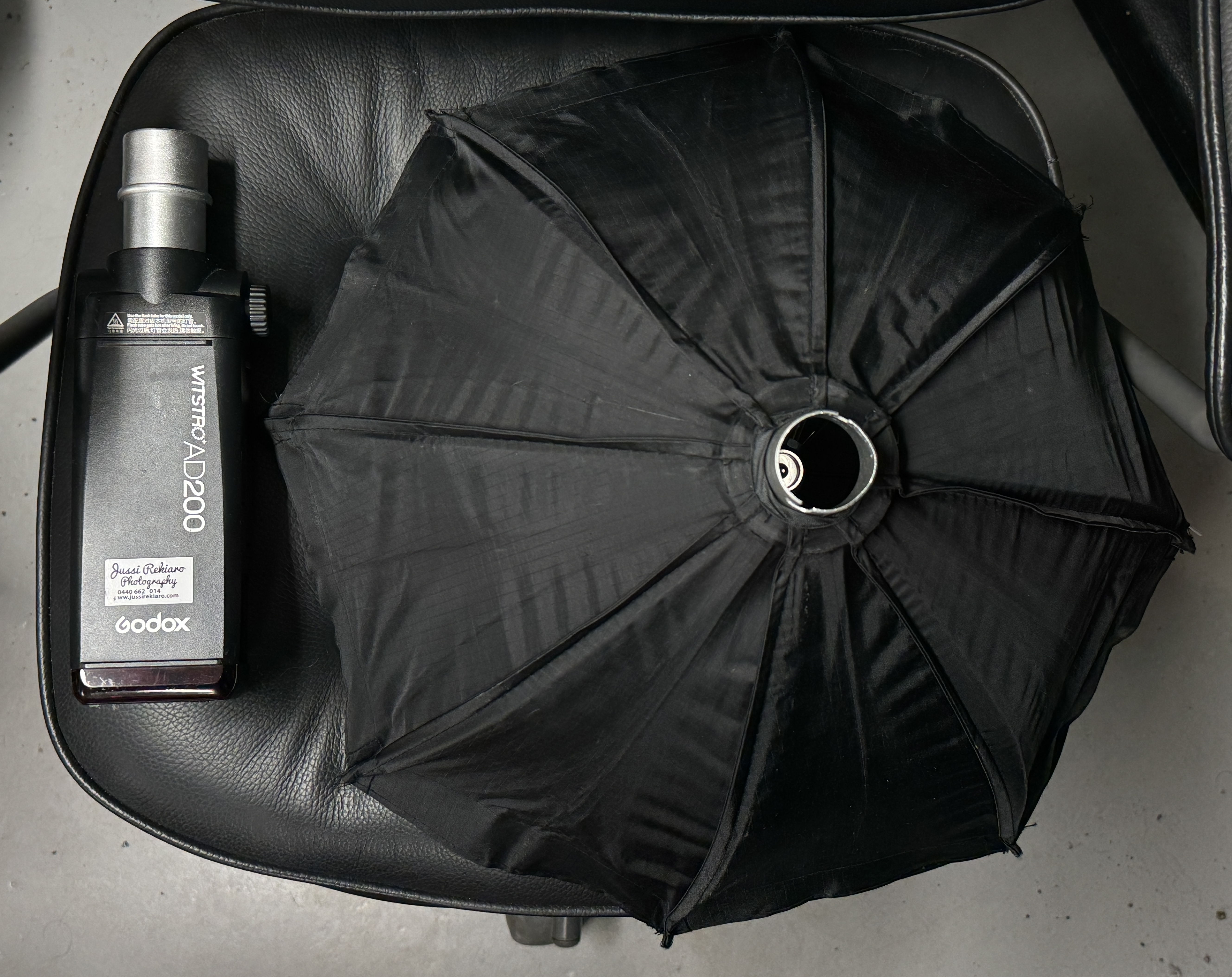Godox ad200 + 50cm softbox + jalusta + laturi +  lähetin sonylle
